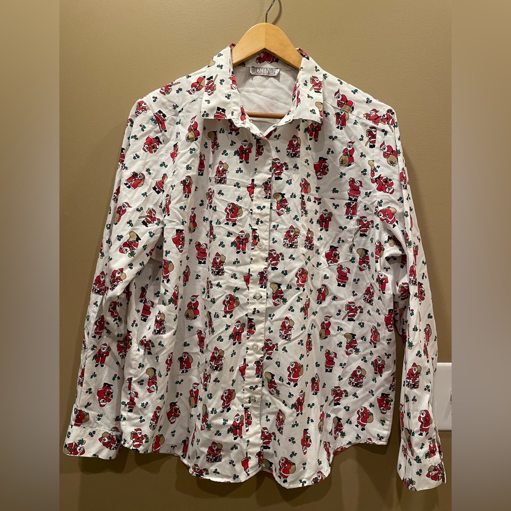 Lindsey Blake Santa holiday button down
